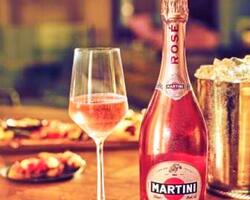 Espumante rosado Martini Rosé FOTO: Martini